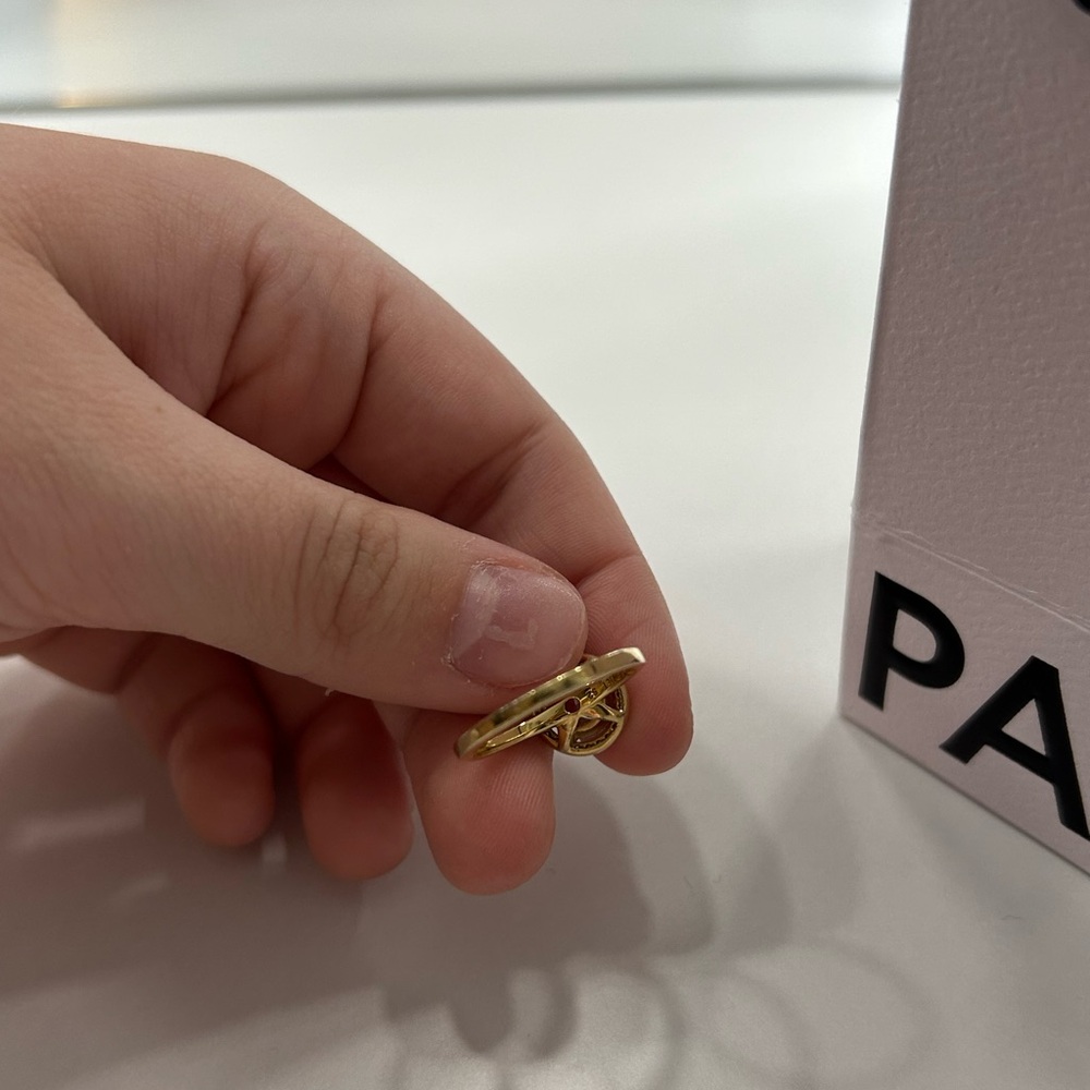 Pandora gold plated ring 💍 - Picture 6 of 9